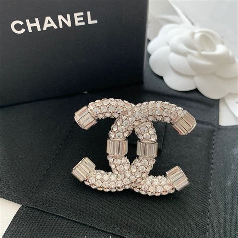 chanel brooch amazon